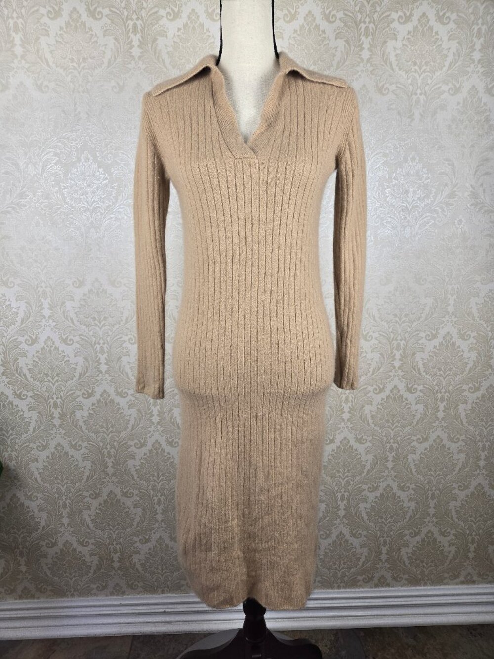 Elie Tahari Size Small Tan Sweater Dress Wool/Cashmere Long Sleeve Collar Winter